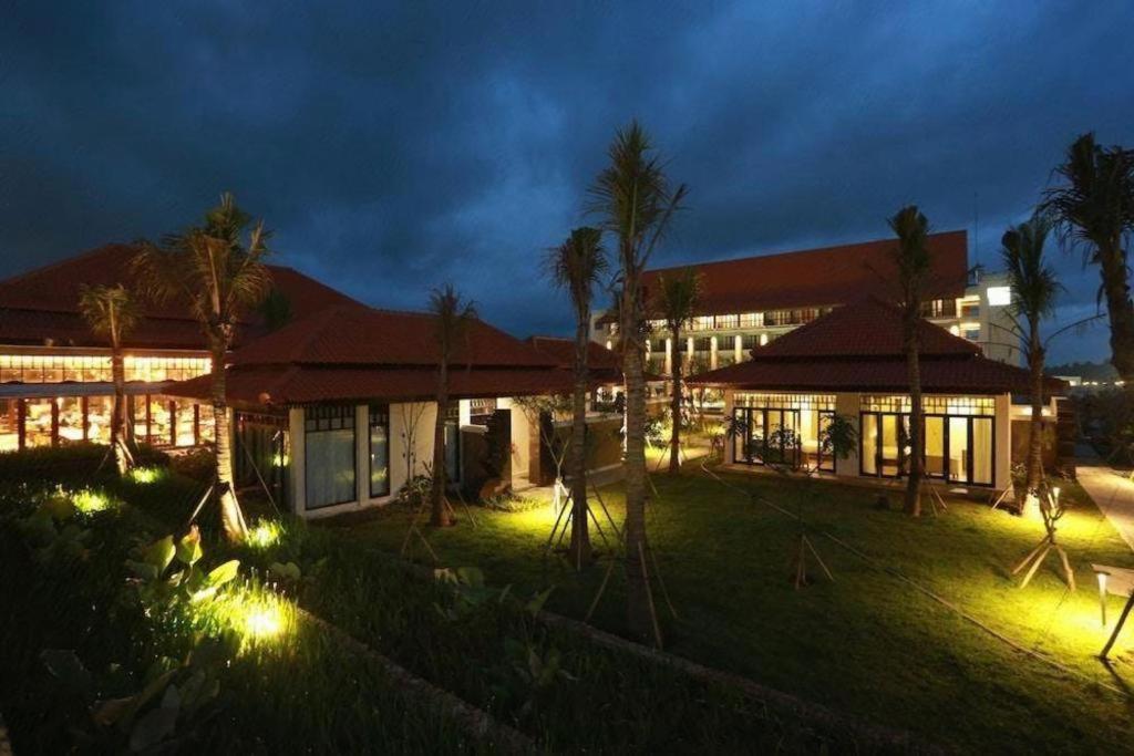 Hotel El Royale