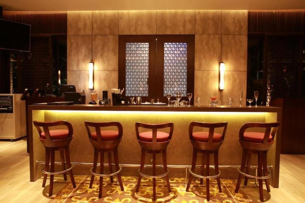 El Royale Hotel 4*