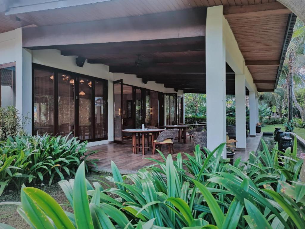 El Royale Hotel 4*